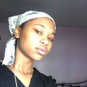 Meet your Posher, Tamiah